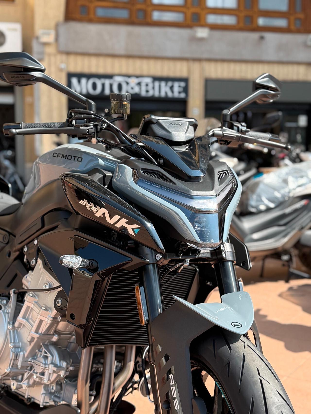 CFMOTO NK675