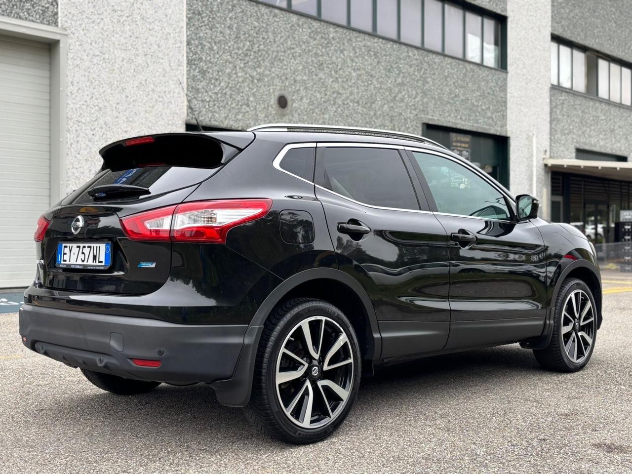 Nissan Qashqai 1.5 dCi Tekna*NAVI*TETTO*PELLE*360*