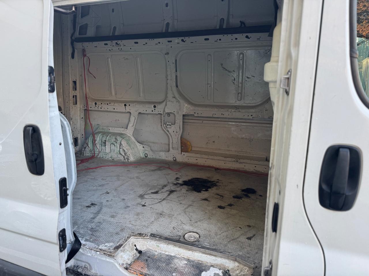 Renault Trafic T29 2.0 dCi/115 PL-TN Furgone Generique