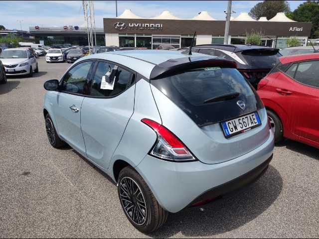 LANCIA Ypsilon 1.0 firefly hybrid Oro s&s 70cv