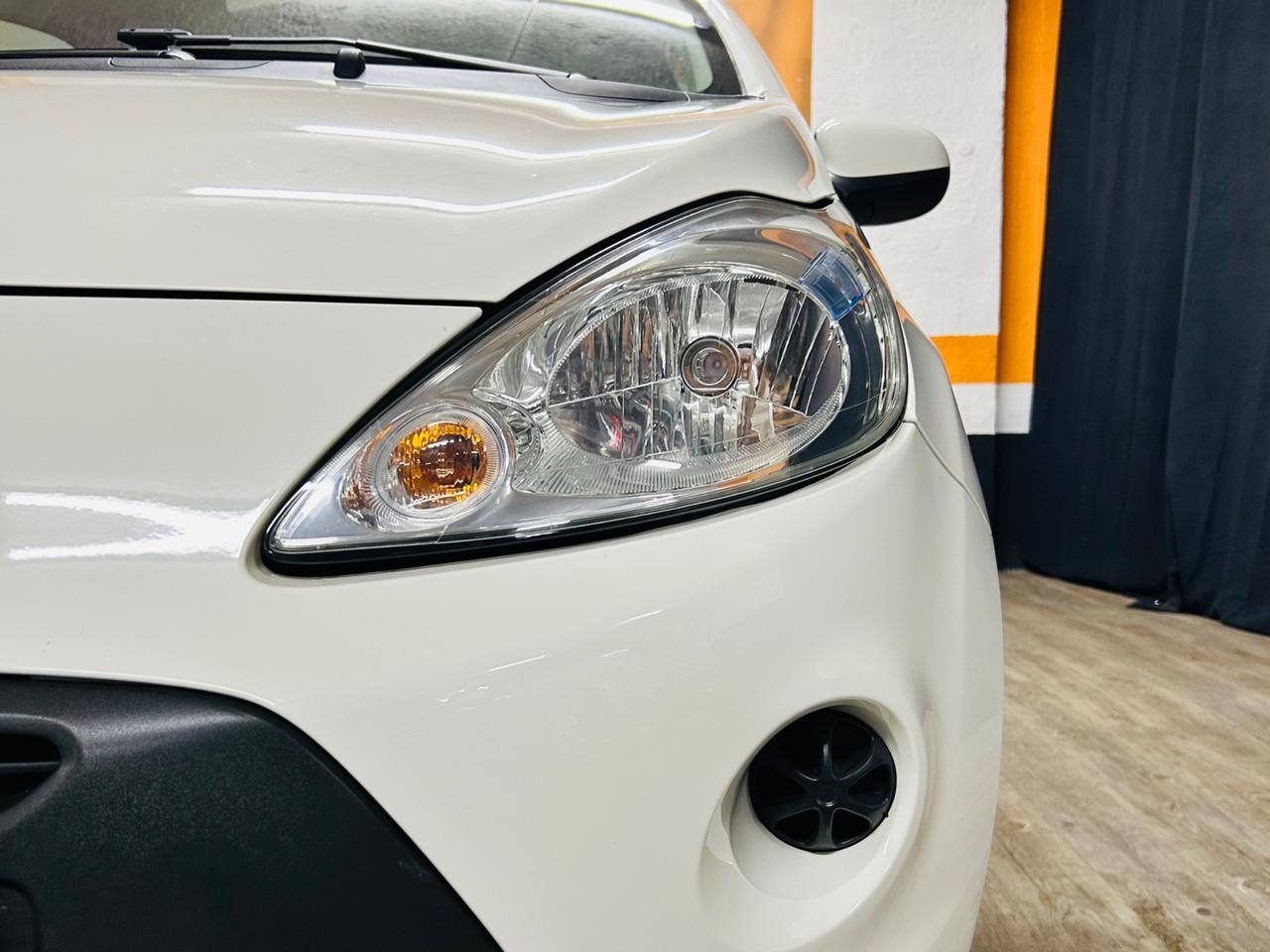 FORD KA 1.2 CON SOLI 32.011 KM IN CONDIZIONI DA VETRINA.