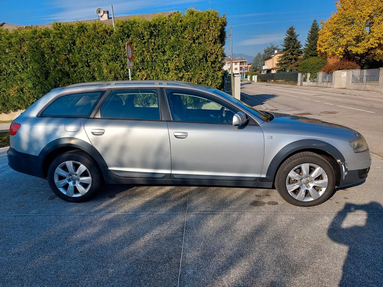 Audi A6 allroad 3.0 V6 TDI 233cv tiptronic