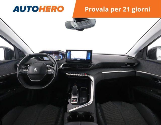PEUGEOT 3008 Hybrid 225 e-EAT8 Allure Pack