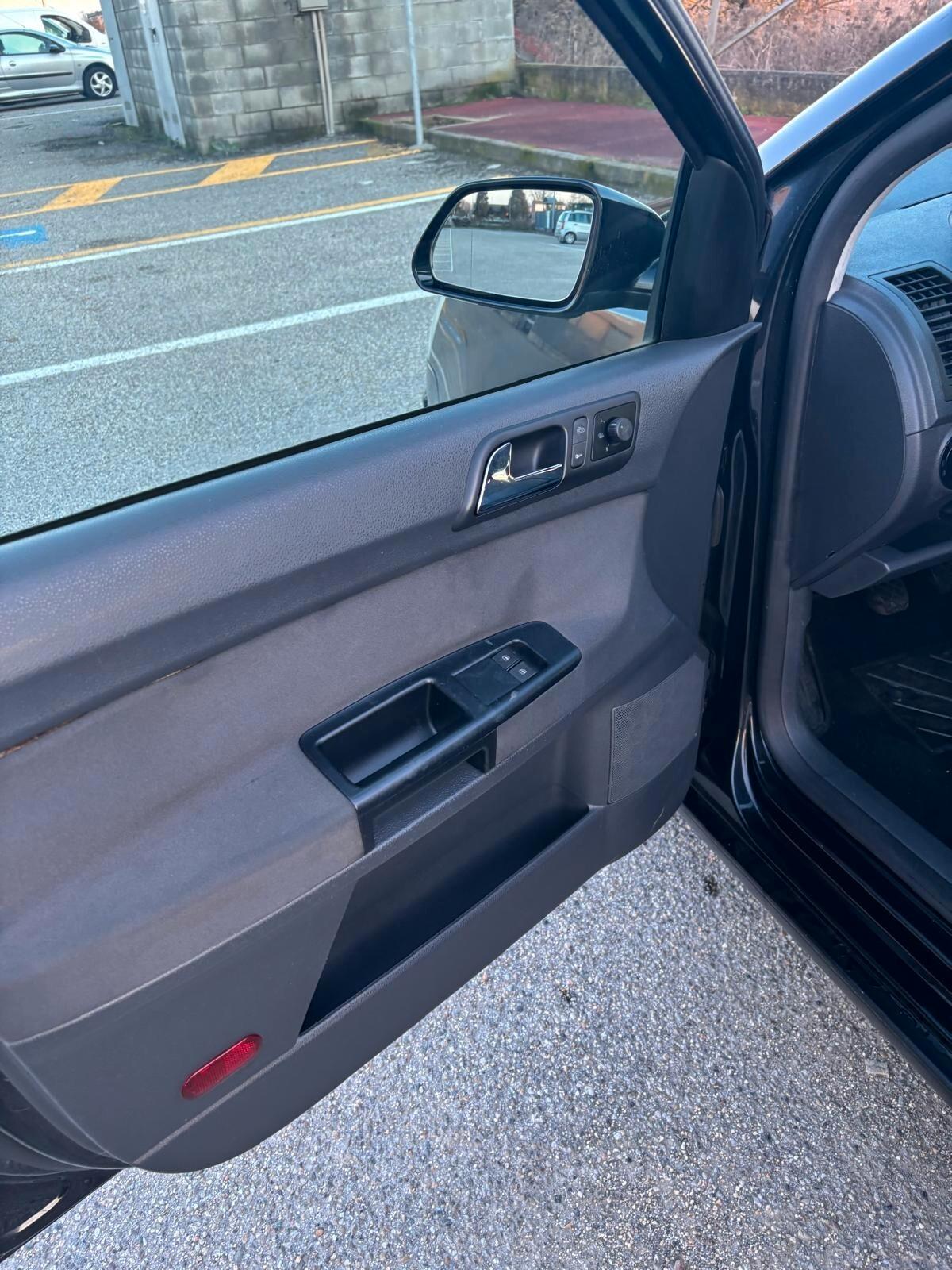 Volkswagen Polo 1.4/80CV TDI 5p. Comfortline SOLI *71000*