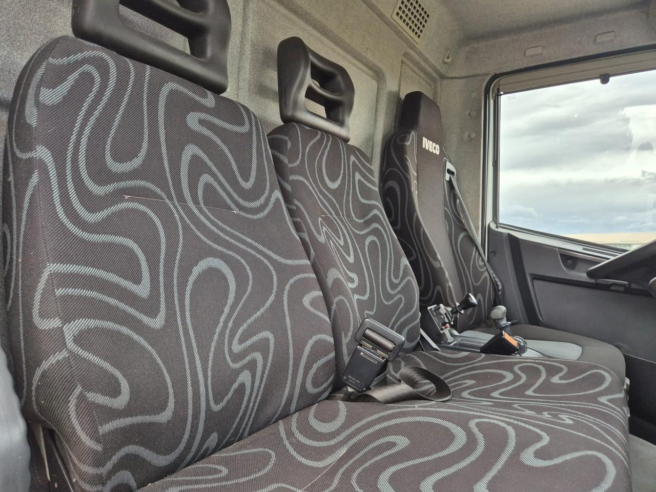 EUROCARGO ML75E18 CASSONE NUOVO