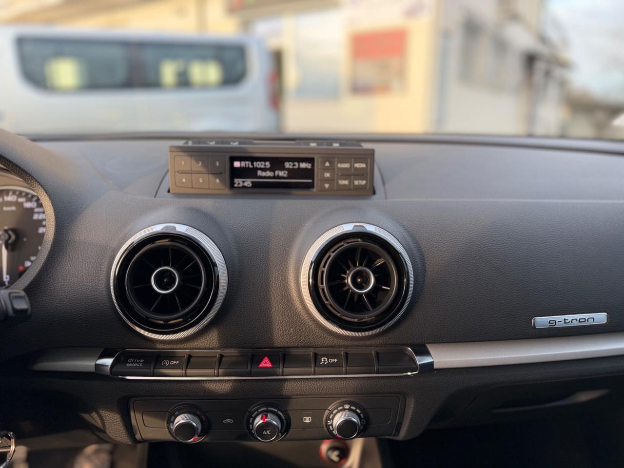 Audi A3 SPB 1.4 TFSI g-tron Ambiente NEOPATENTATI