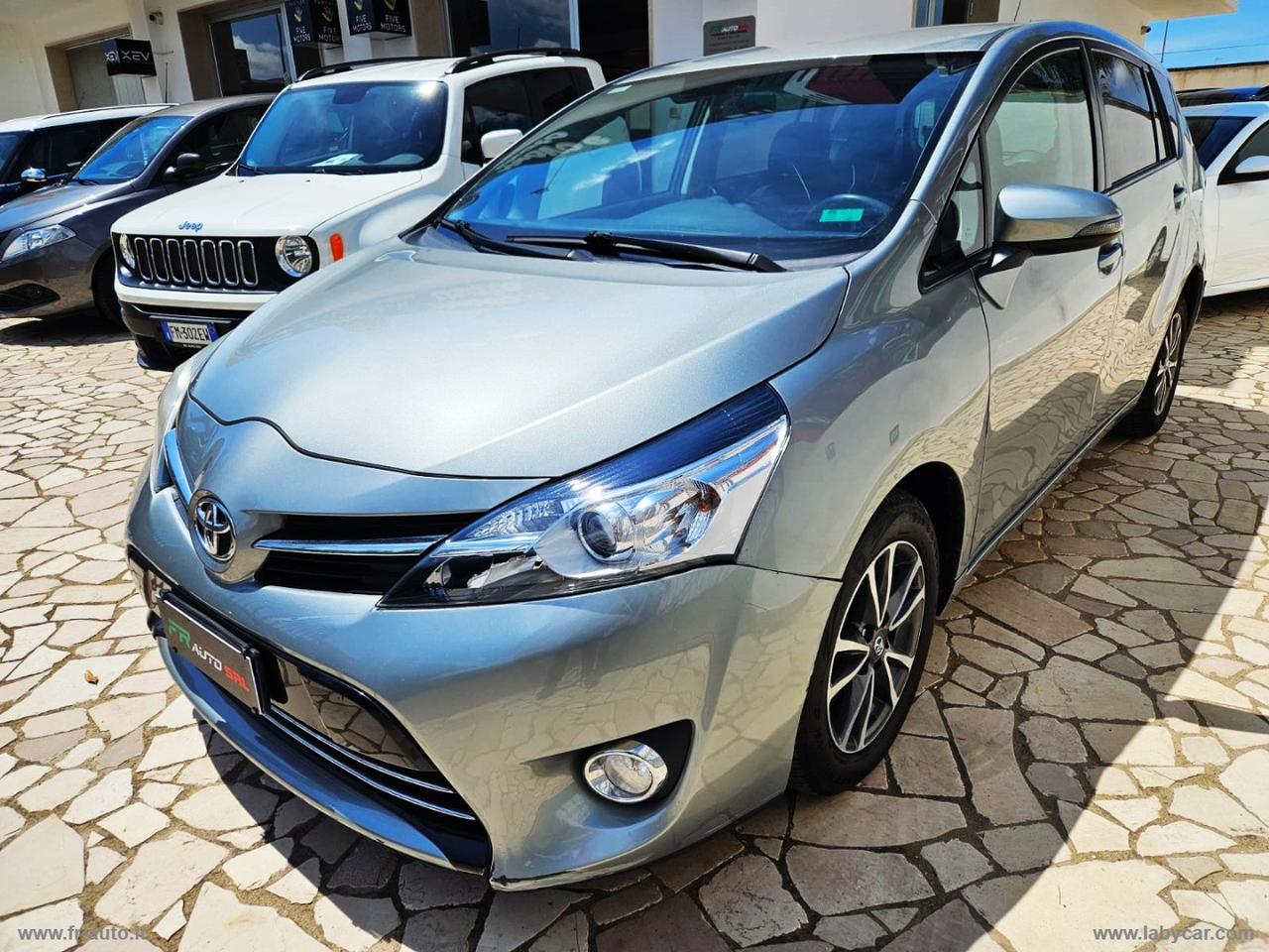 TOYOTA Verso 2.0 D Active 7 posti