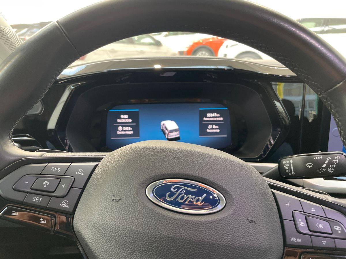FORD Tourneo Connect V761 2.0 ecoblue 122c