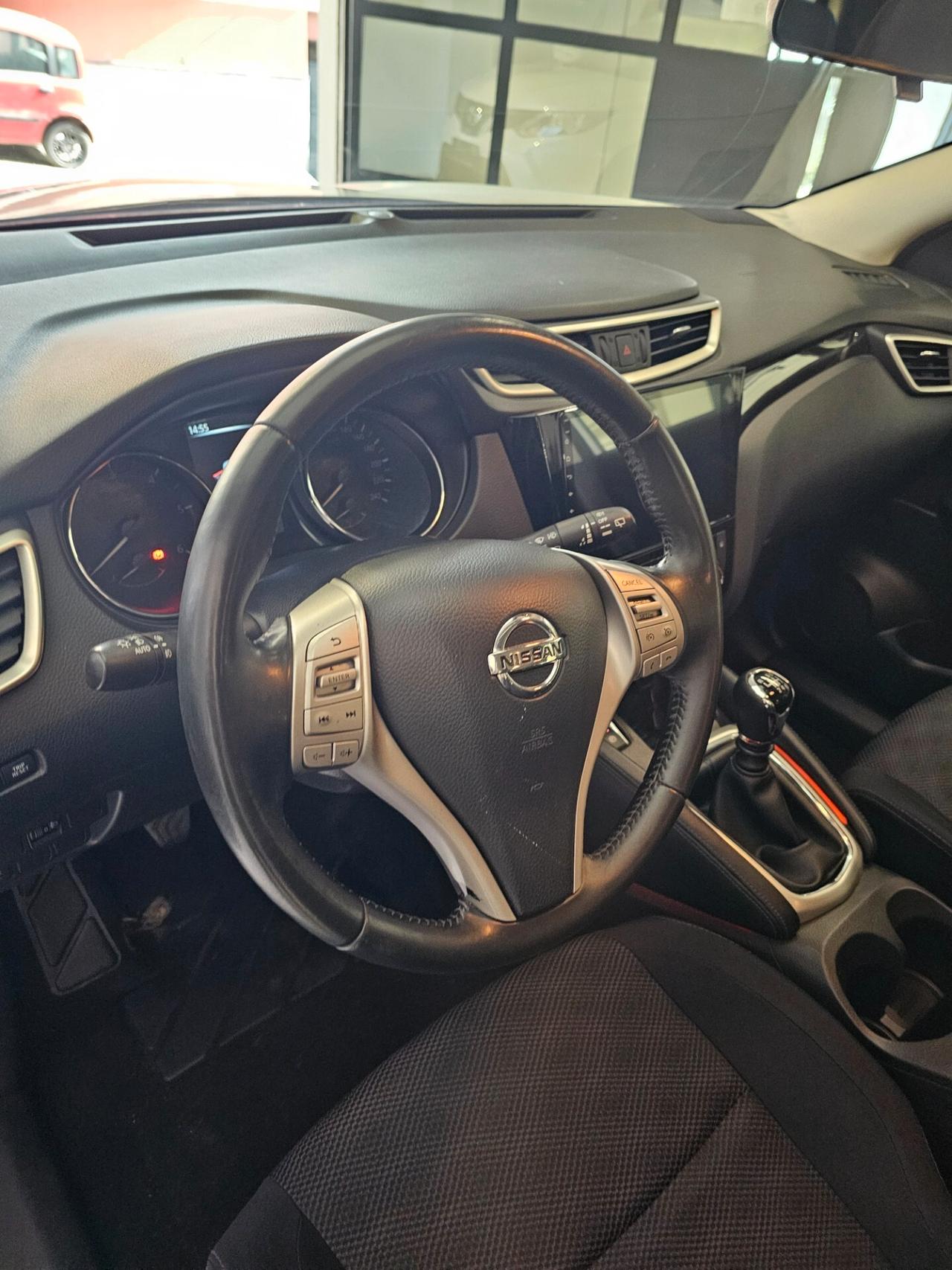 Nissan Qashqai 1.5 dCi N-Connecta