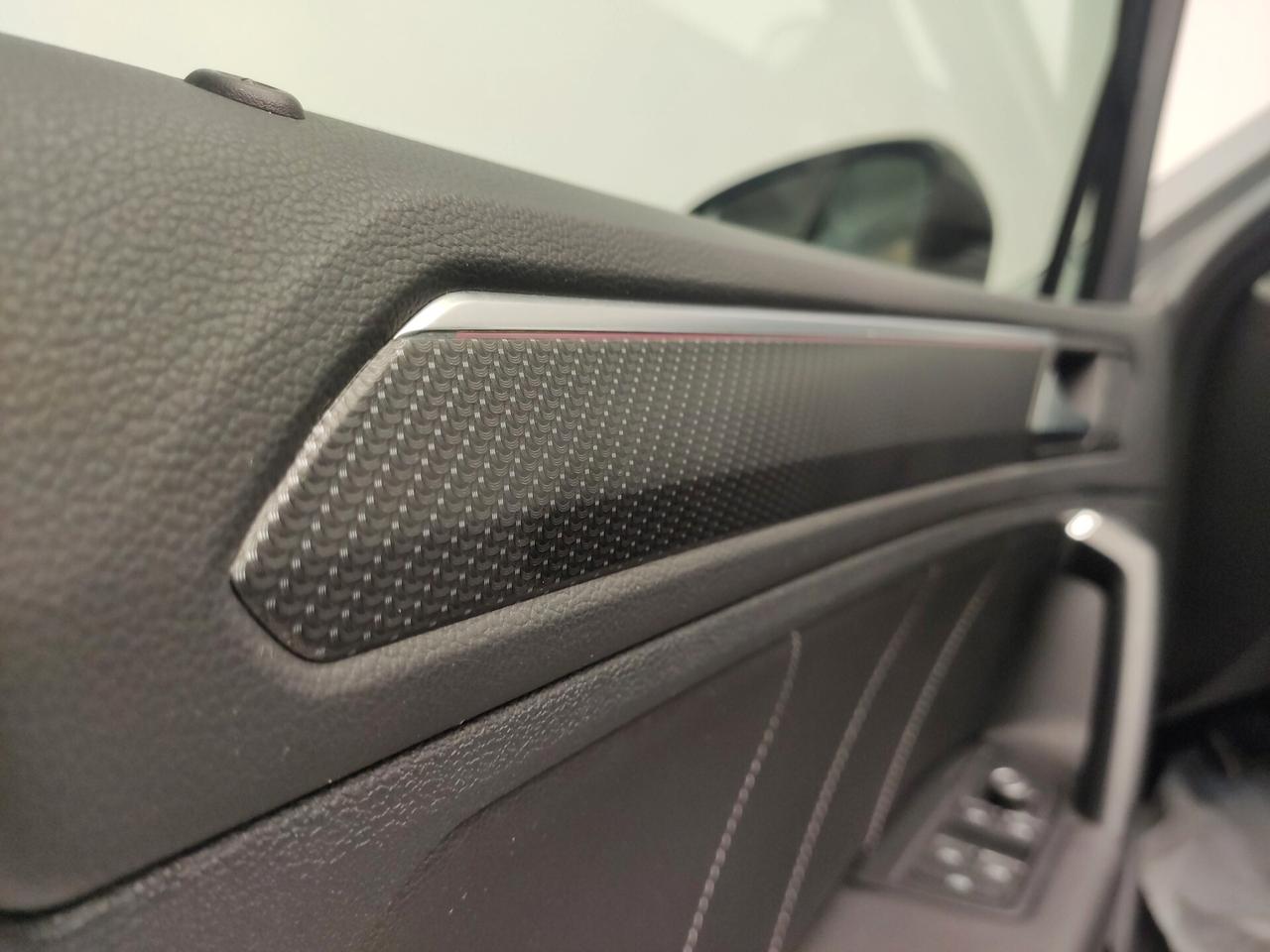 Volkswagen Tiguan 1.4 TSI eHYBRID DSG R-Line