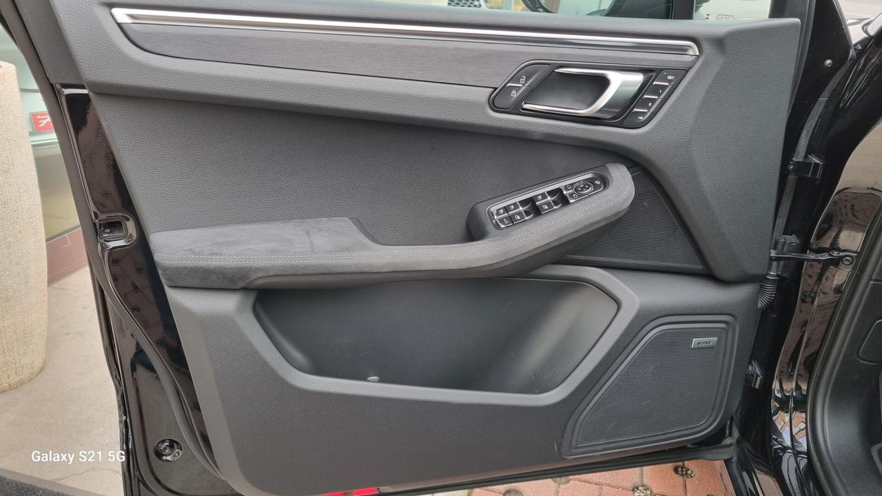 Macan 3.0 GTS 381cv pdk Tetto Pano.Scarichi Sportivi