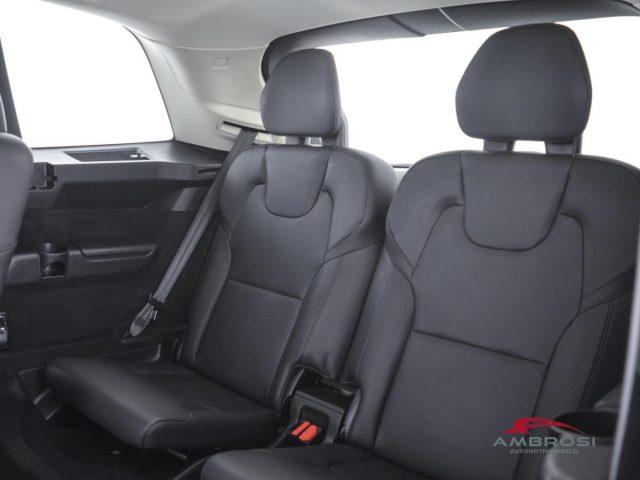 VOLVO XC90 2.0 b5 Core awd 7p.ti auto