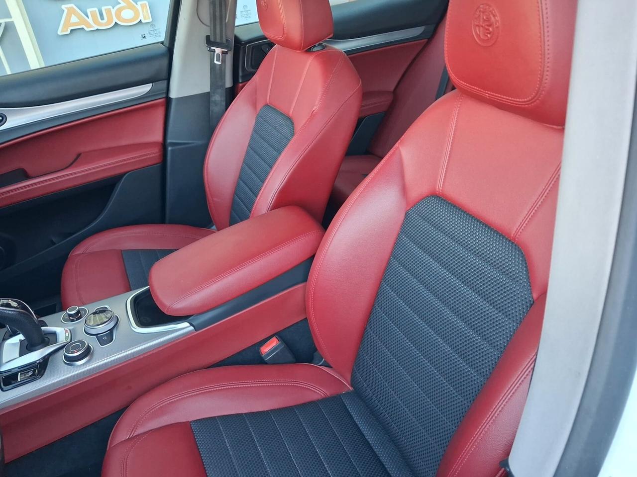 Alfa Romeo Stelvio 2.2 190 C.V. SPRINT ITALIANA FULL OPTIONAL GARANZIA 12 MESI CON CERTIFICATO DI CONFORMITA