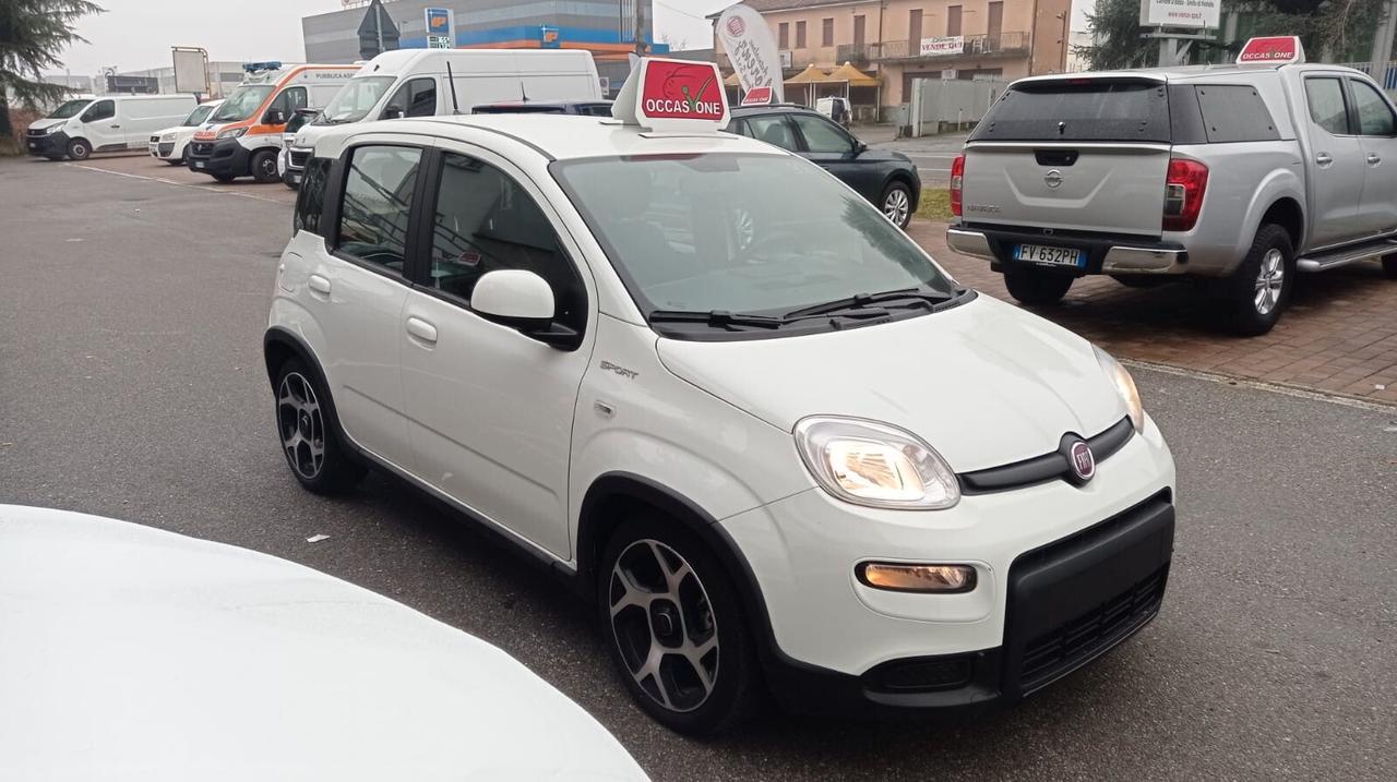 Fiat Panda 1.0 FireFly S&S Hybrid SPORT