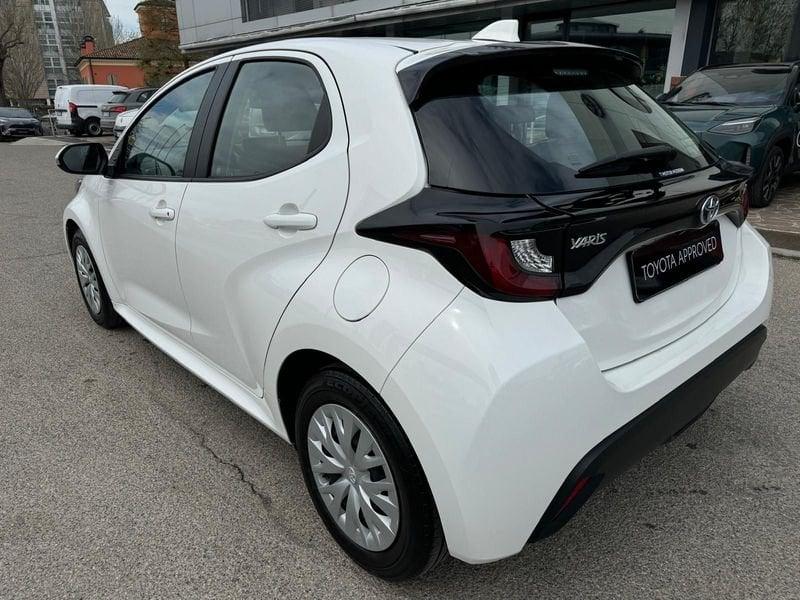 Toyota Yaris Hybrid Active MY22