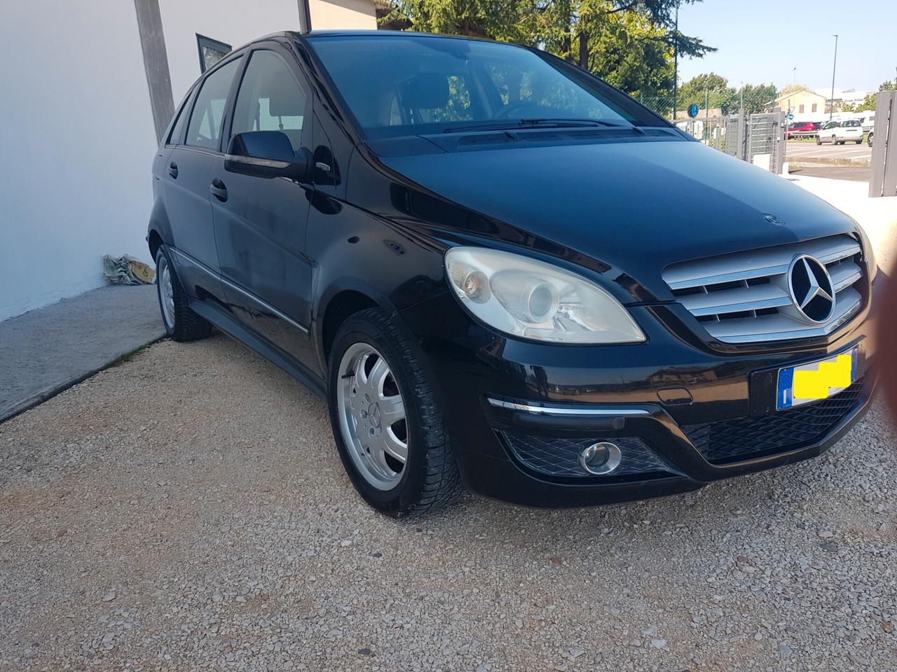 Mercedes-benz B 170 NGT BlueEFFICIENCY