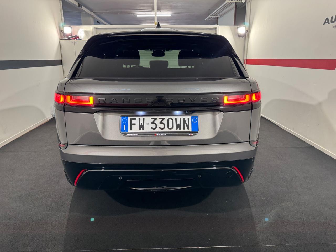 Range Rover Velar 2.0D I4 180 CV R-Dynamic HSE