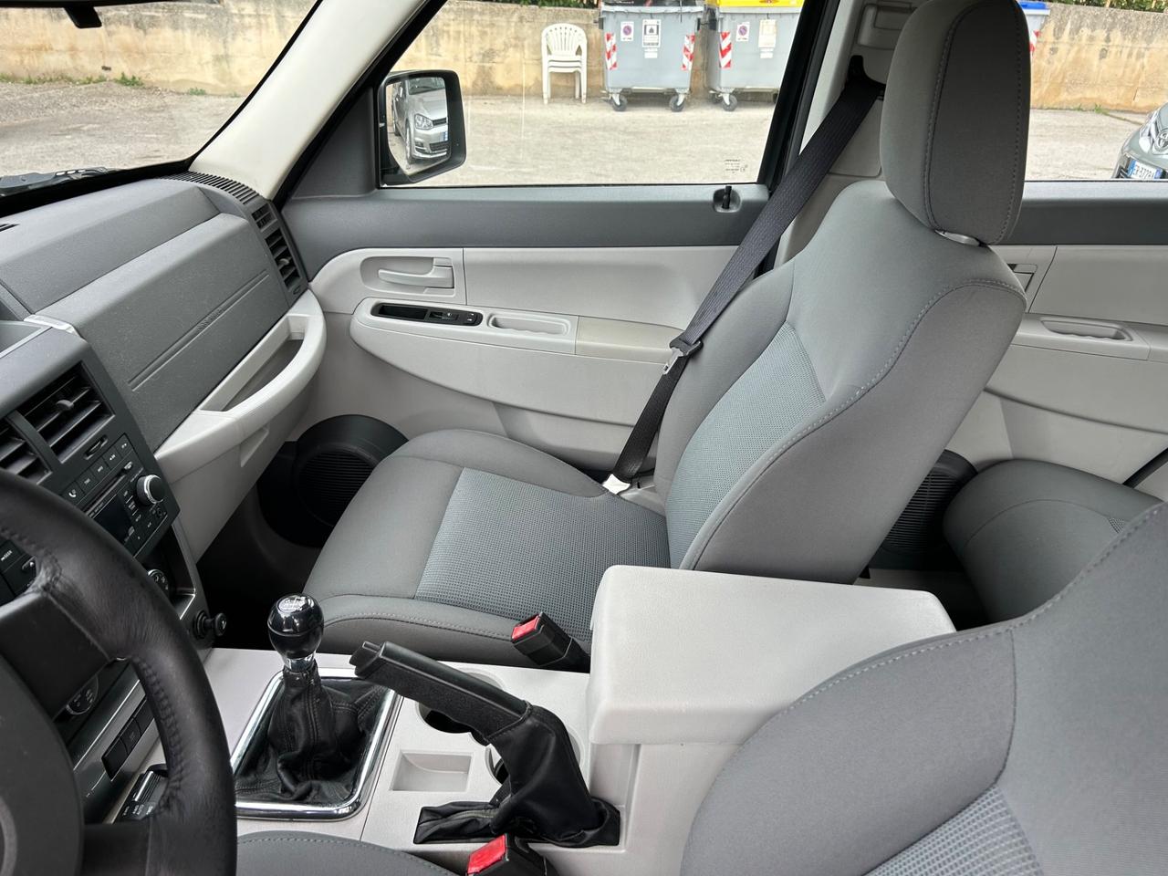 Jeep Cherokee 2.8 CRD 4X4 Gancio Traino 90000km