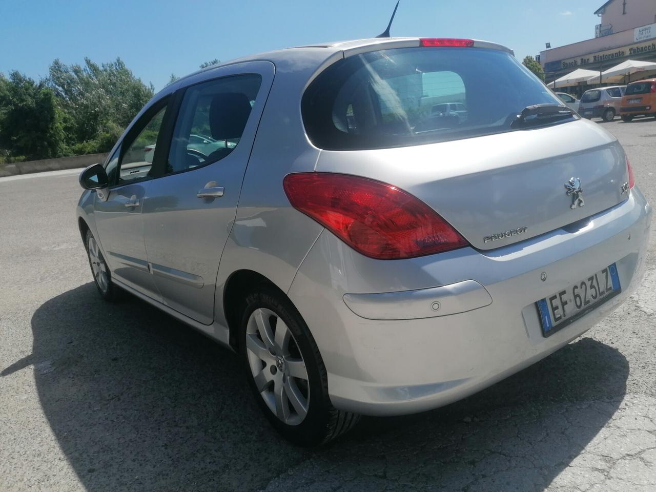 Peugeot 308 1.6 VTi 120CV.Active*CAMBIO AUTOMATICO*