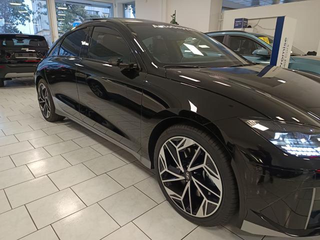 HYUNDAI Ioniq 6 77.4 kWh AWD Evolution + TECH PACK