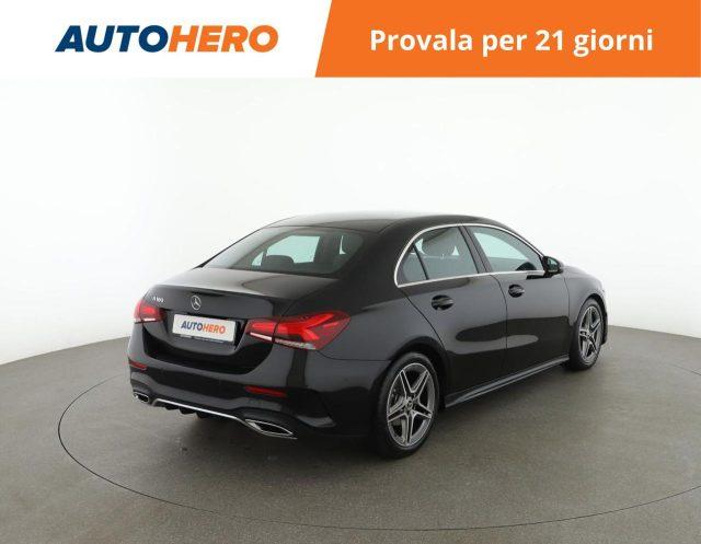 MERCEDES-BENZ A 180 Automatic Premium
