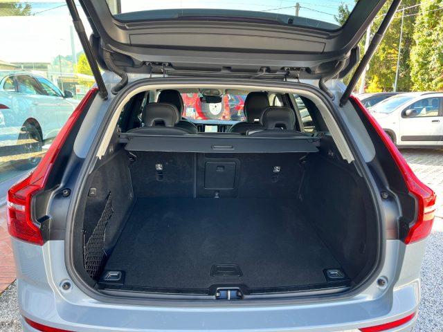 VOLVO XC60 B4 (d) automatico Core