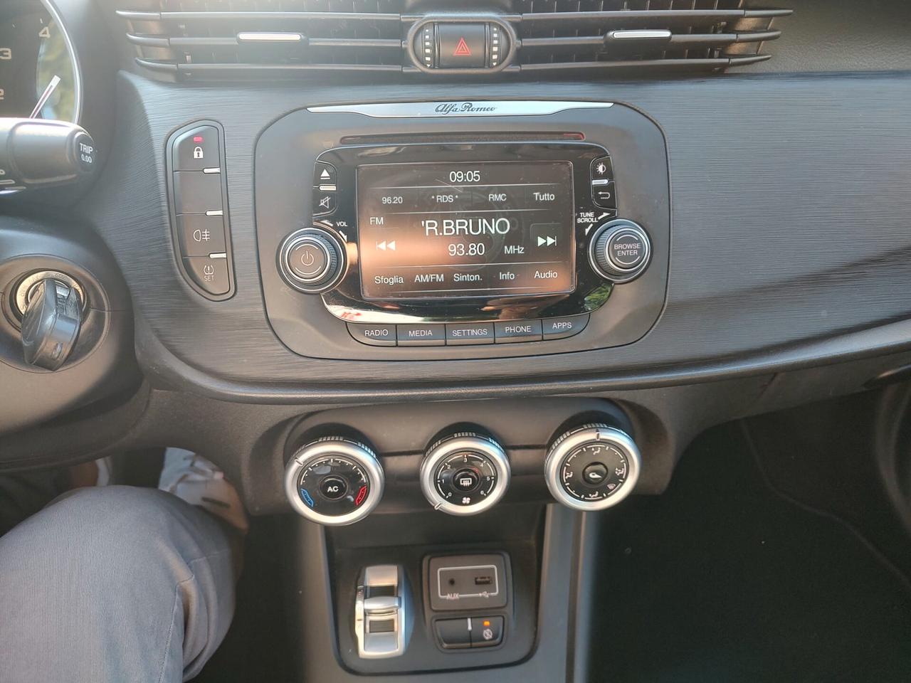 Alfa Romeo Giulietta 1.6 JTDm 120 CV Super, OK NEOPATENTATI, GARANZIA L.12 MESI