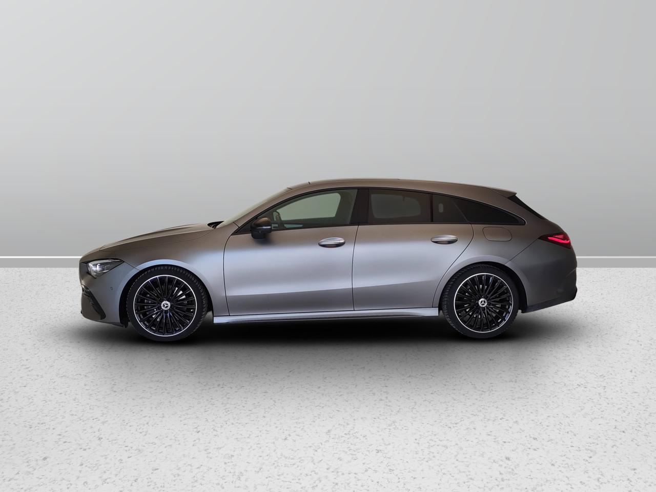 Mercedes-Benz CLA Sh.Brake - X118 2023 - CLA Shooting Brake 200 d AMG Line Premium Plus auto