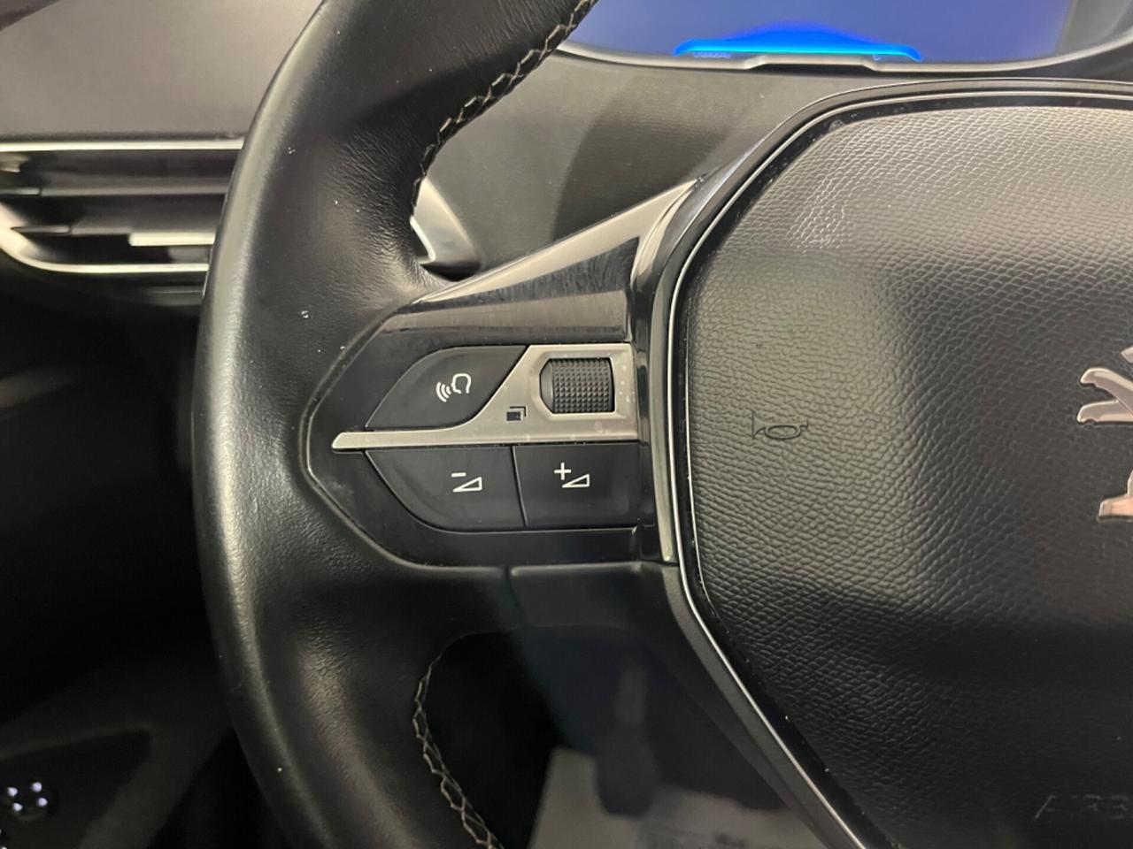 Peugeot 3008 BlueHDi 120 S&S Allure