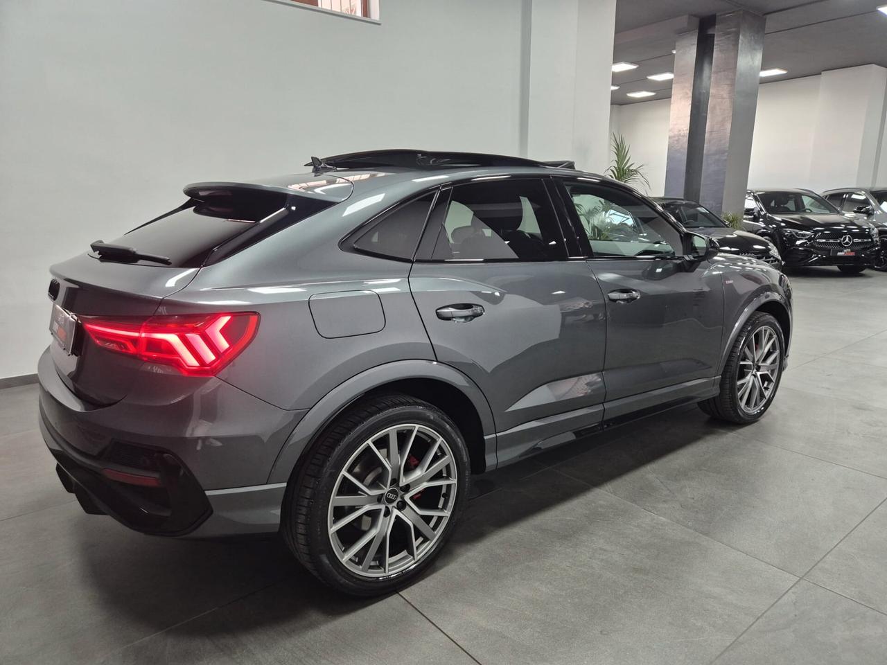 AUDI Q3 SPORTBACK 40 TDI S tronic quattro edition