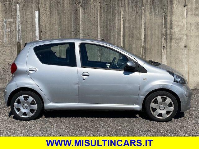 TOYOTA Aygo 1.0 12V VVT-i 5 porte *SOLO EXPORT*