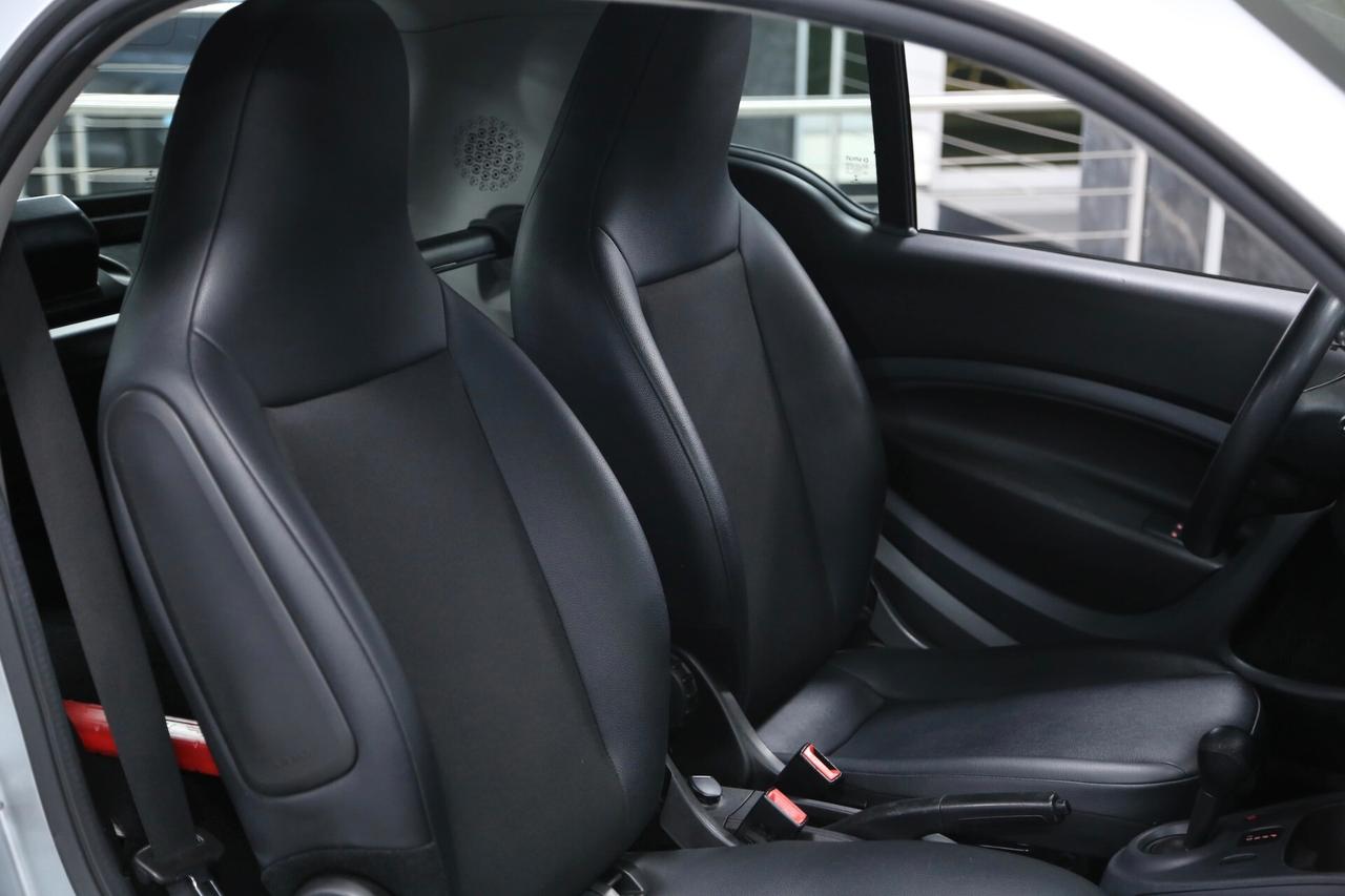 Smart fortwo 1.0 70 cv twinamic Passion