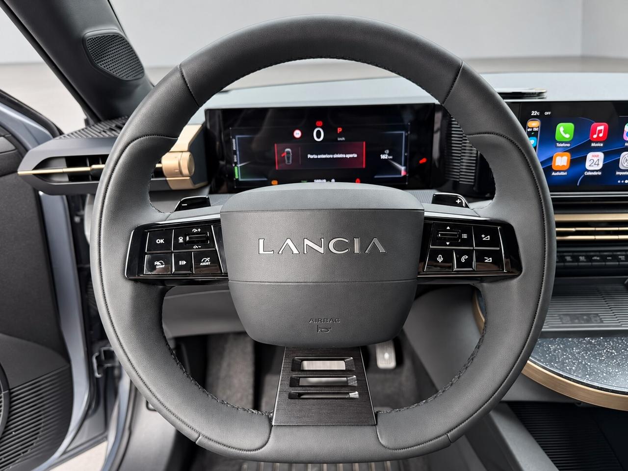 Lancia Ypsilon Hybrid e-DCT LX