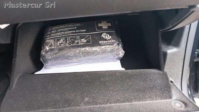 PEUGEOT 508 508 SW SW 1.5 bluehdi Business tg : GC773HS