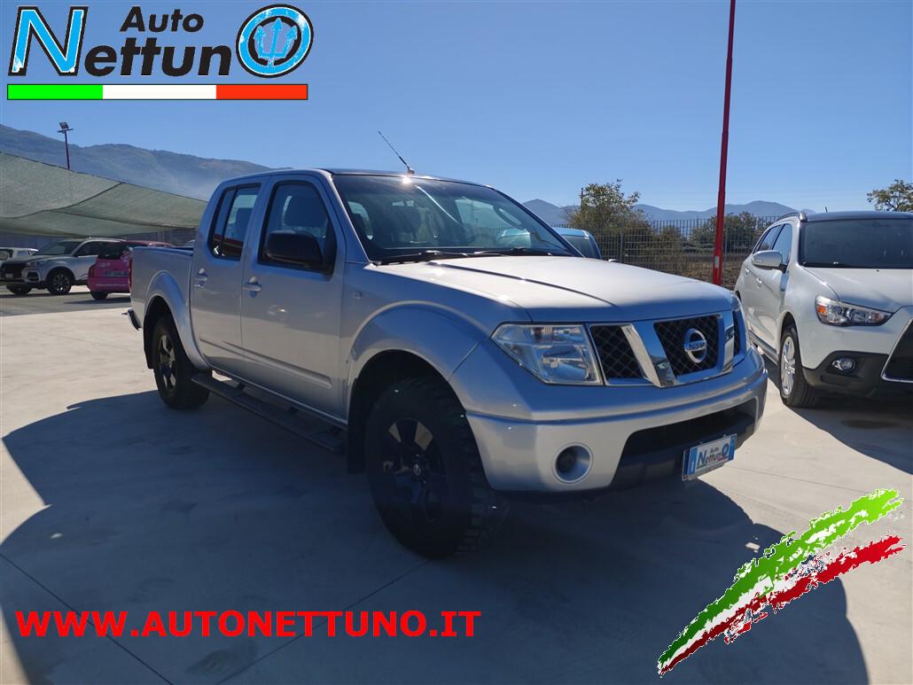 Nissan Navara 2.5 dCi 4 porte Double Cab 4X4 Pickup
