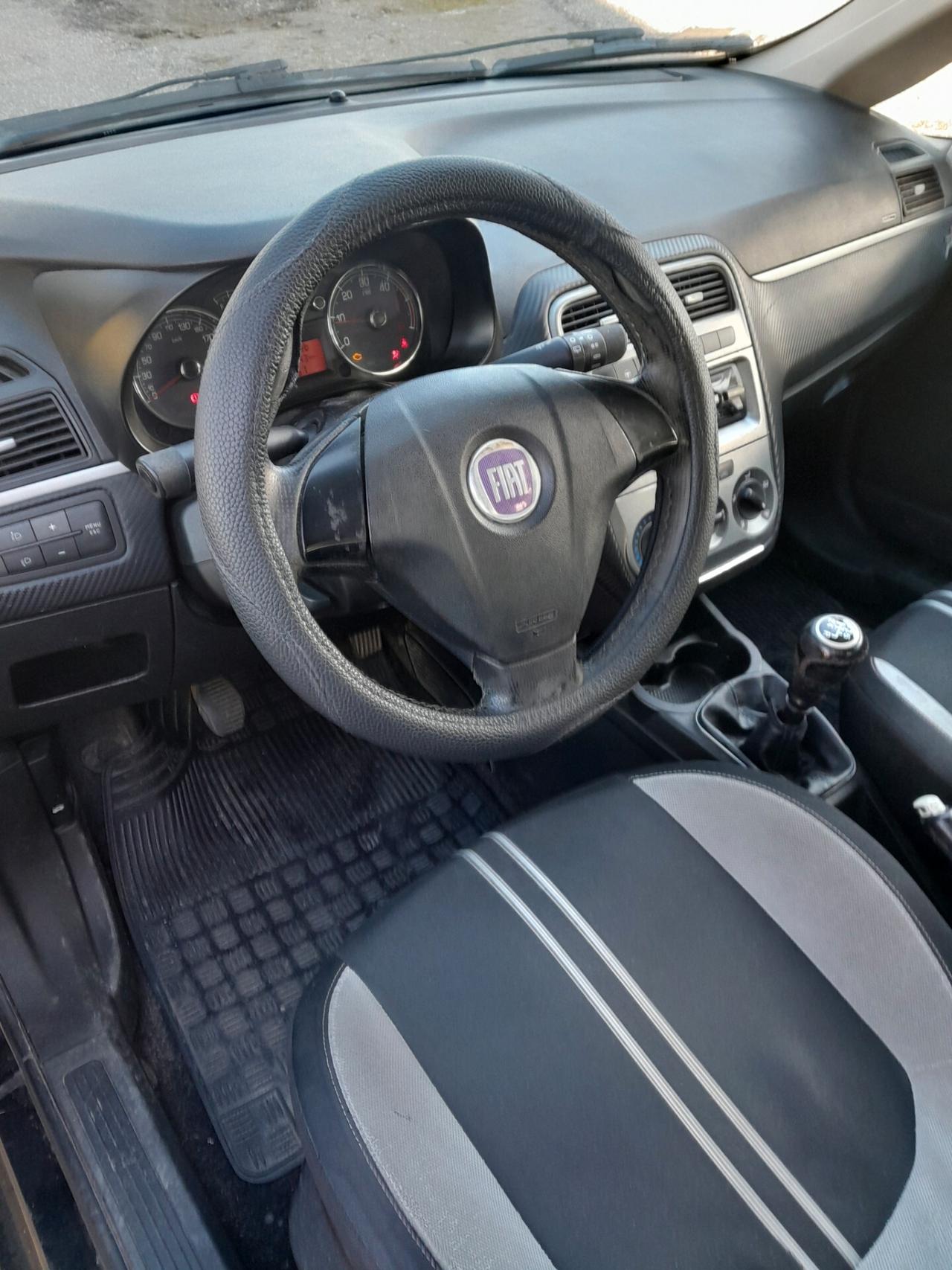 Fiat Grande Punto 1.3 MJT 75 CV 5 porte Dynamic