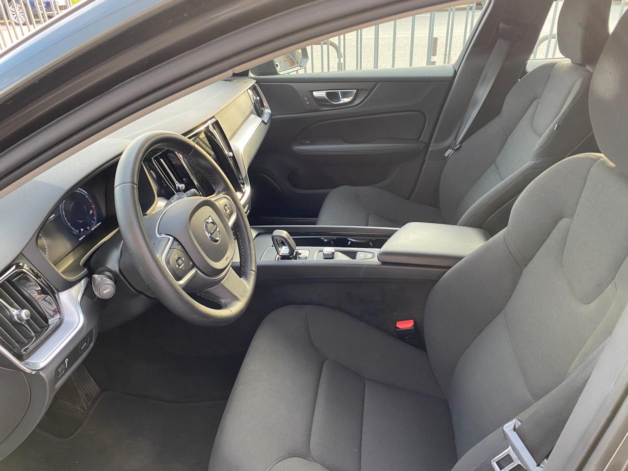 Volvo V60 B3 Geartronic Momentum Business - KM 69.000