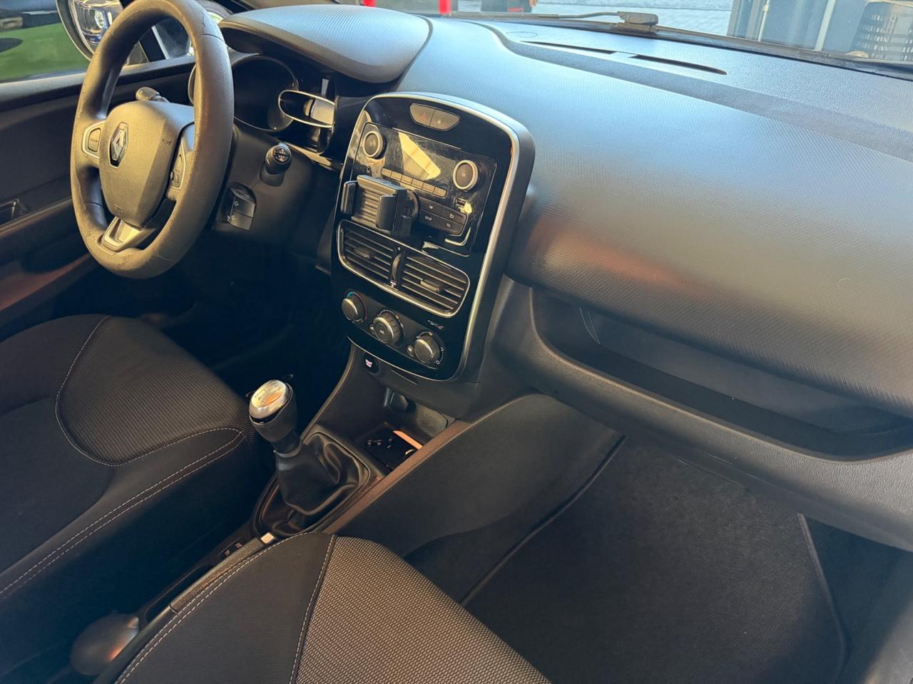 Renault Clio TCe 12V 90CV GPL Energy Zen NEOPATENTATI