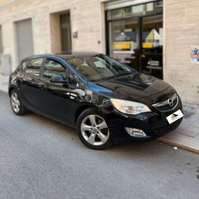 Opel Astra 1.7 CDTI 110CV Elective