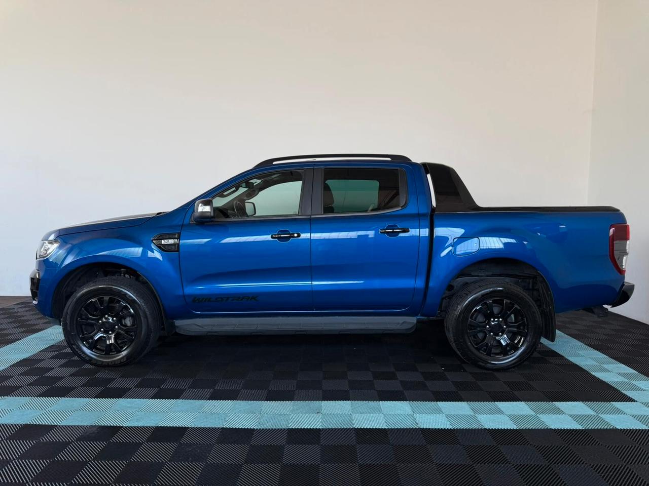 Ford Ranger 3.2 TDCi DC Wildtrak Auto 200cv BLUE EDITION