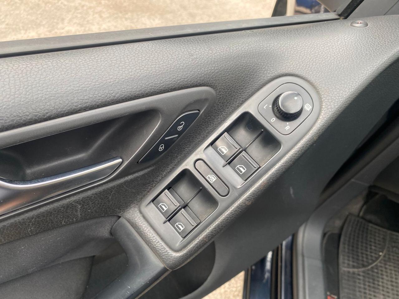 Volkswagen Golf 6serie 2.0 tdi 140cv full opt 2010
