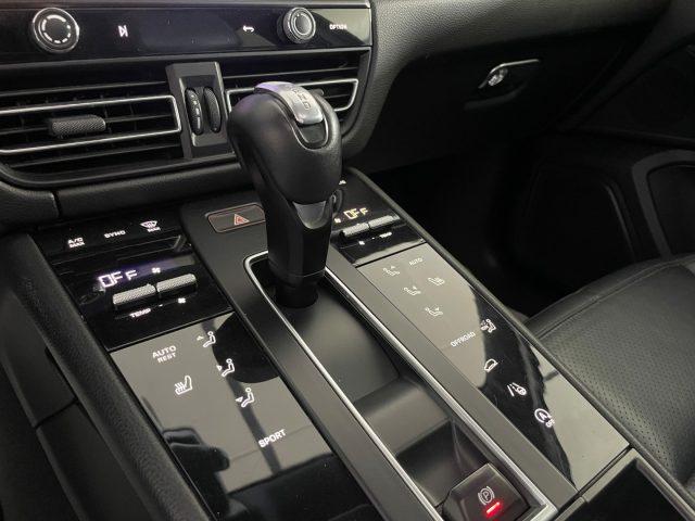 PORSCHE Macan 2.0 265 CV PDK Tetto Pelle