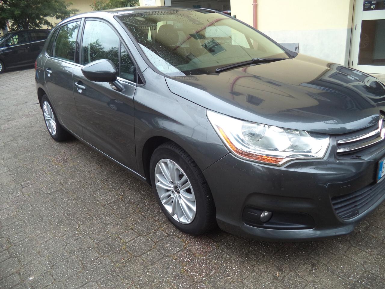 Citroen C4 1.6 e-HDi 115 airdream Exclusive