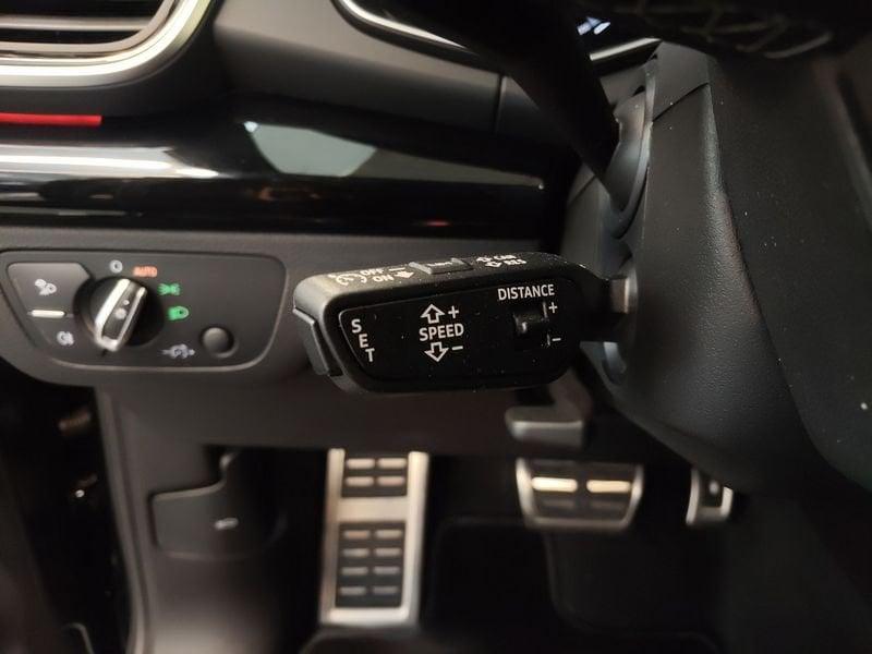 Audi Q5 Q5 40 2.0 tdi mhev 12V Identity Black quattro s-tronic