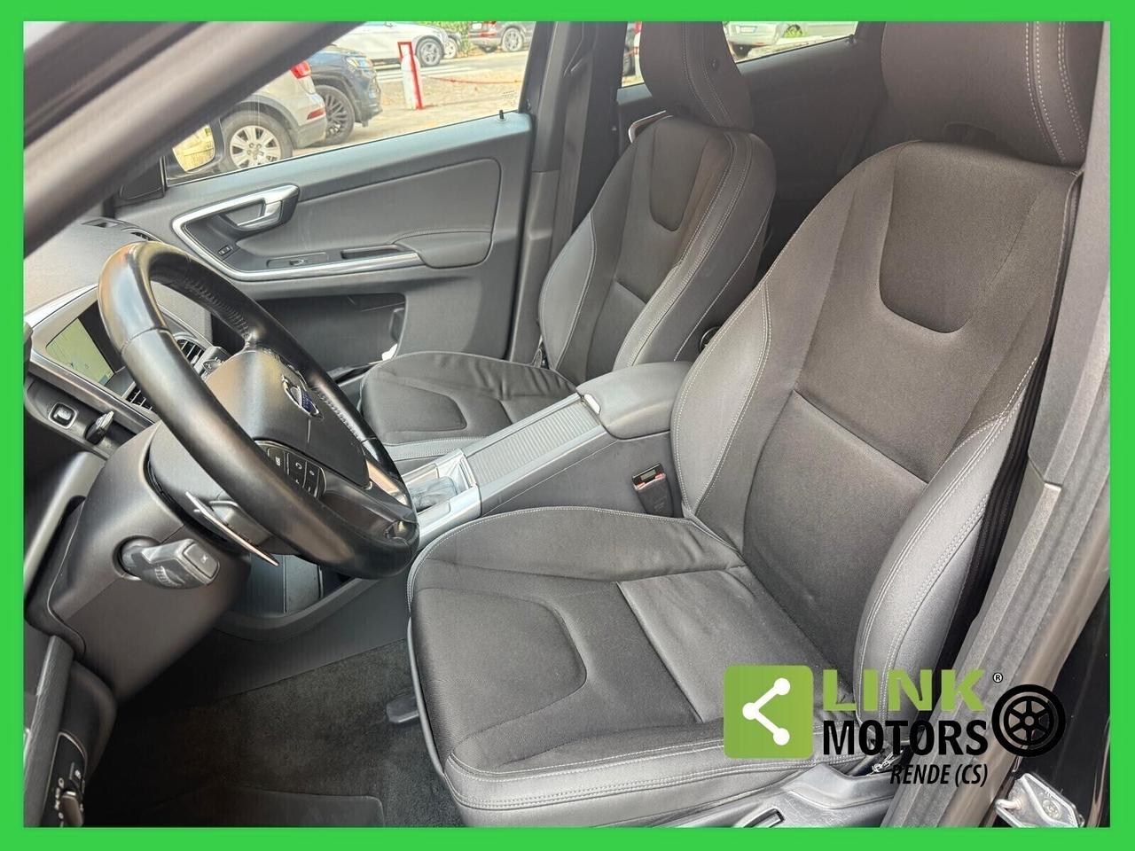 Volvo XC60 D4 180cv Geartronic Momentum 01/2014