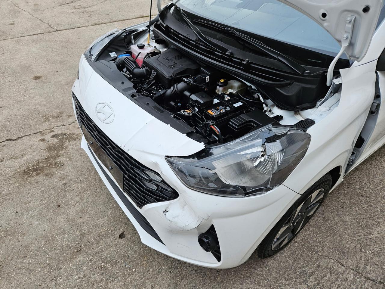 Hyundai i10 1.0 Gpl 61cv START INCIDENTATA