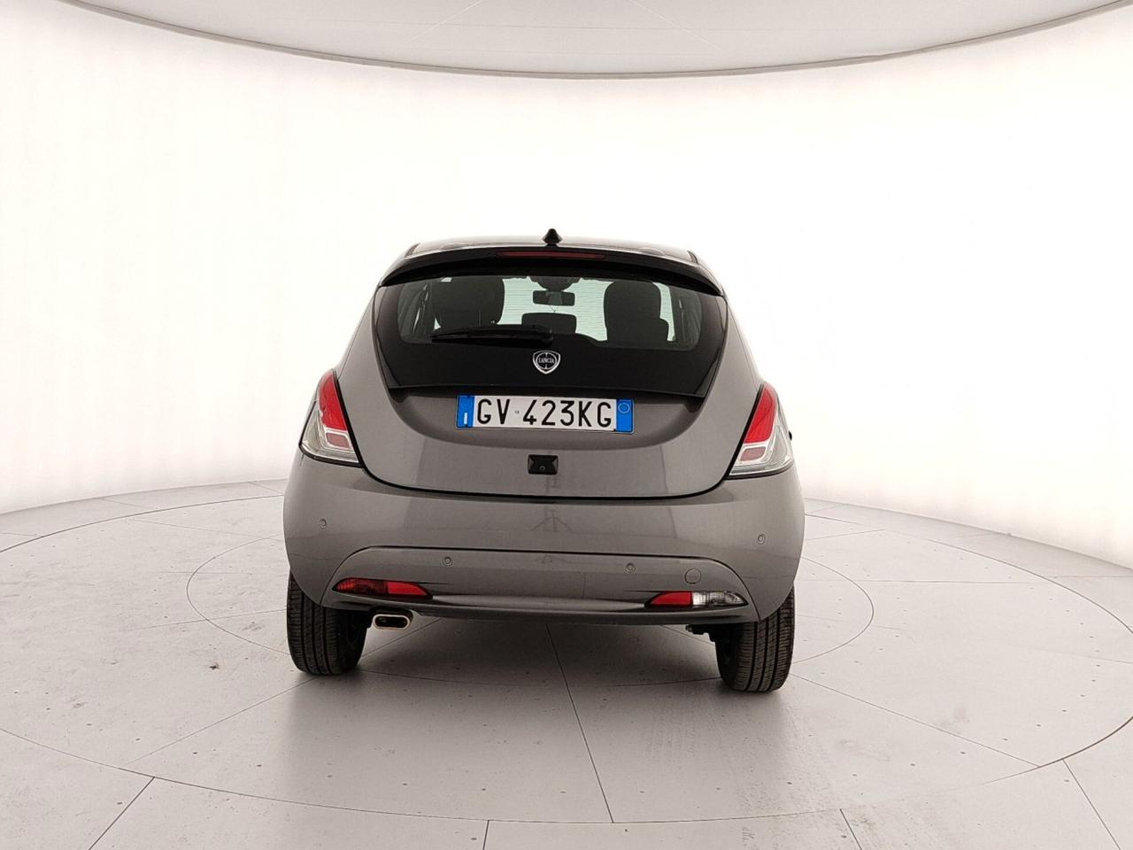 Lancia Ypsilon 1.0 FireFly 5 porte S&S Hybrid Platino