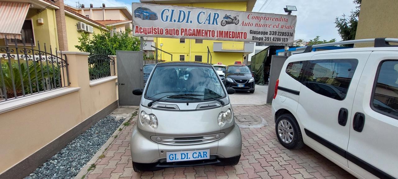 SMART 700 BENZINA 51 CV CAMBIO AUTOMATICO E SEGUENZIALE ARIA CONDIZIONATA LEGA NUOVA