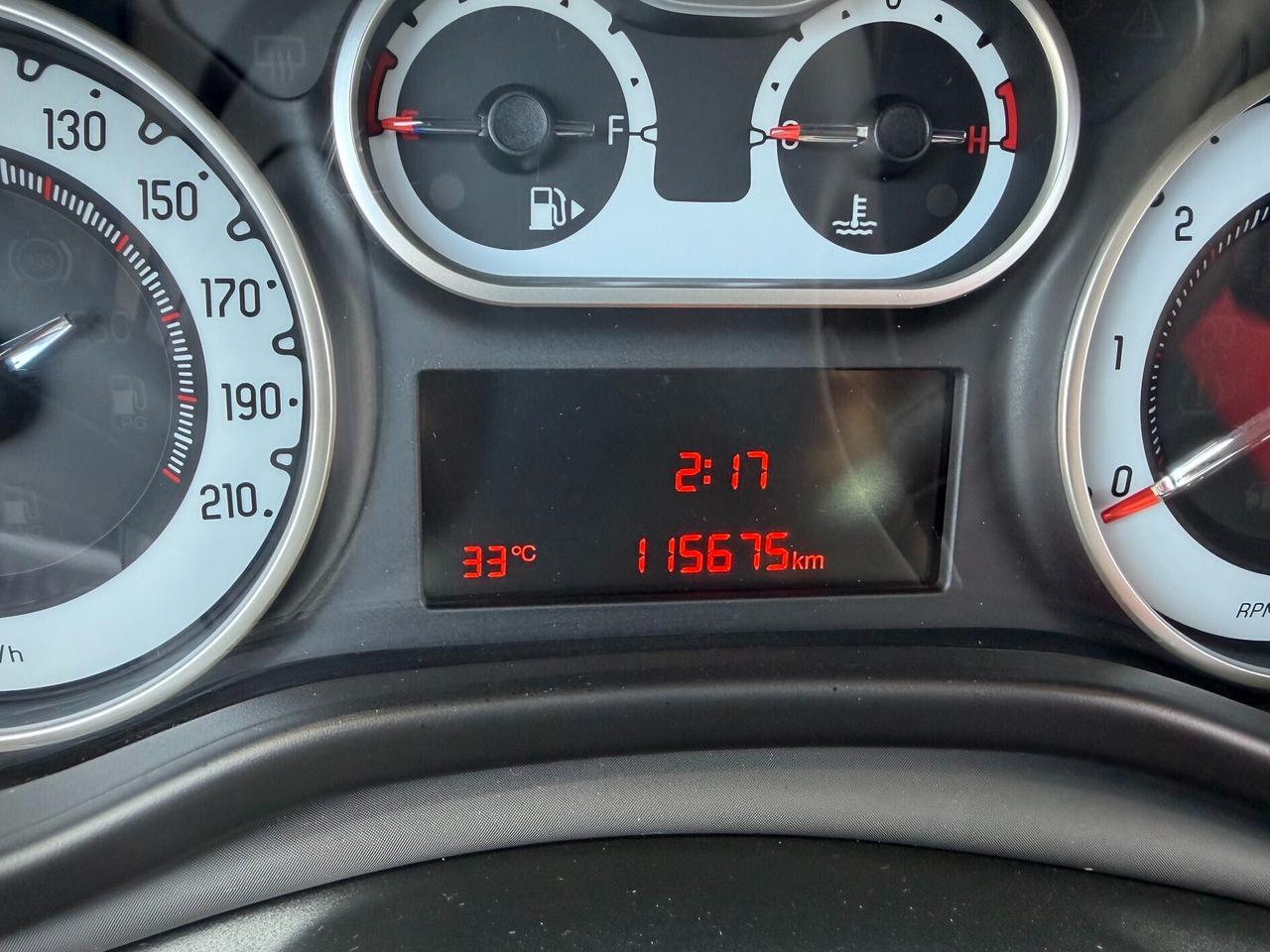 Fiat 500L 1.4 95 CV Lounge GPL