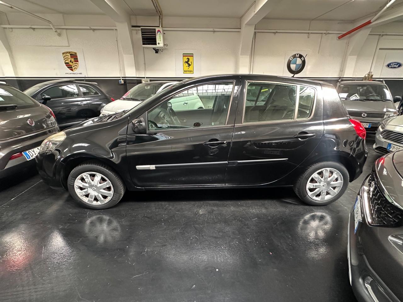 Renault Clio 1.2 16V 5 porte GPL Dynamique